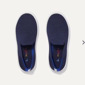 Navy Blue Rothy’s